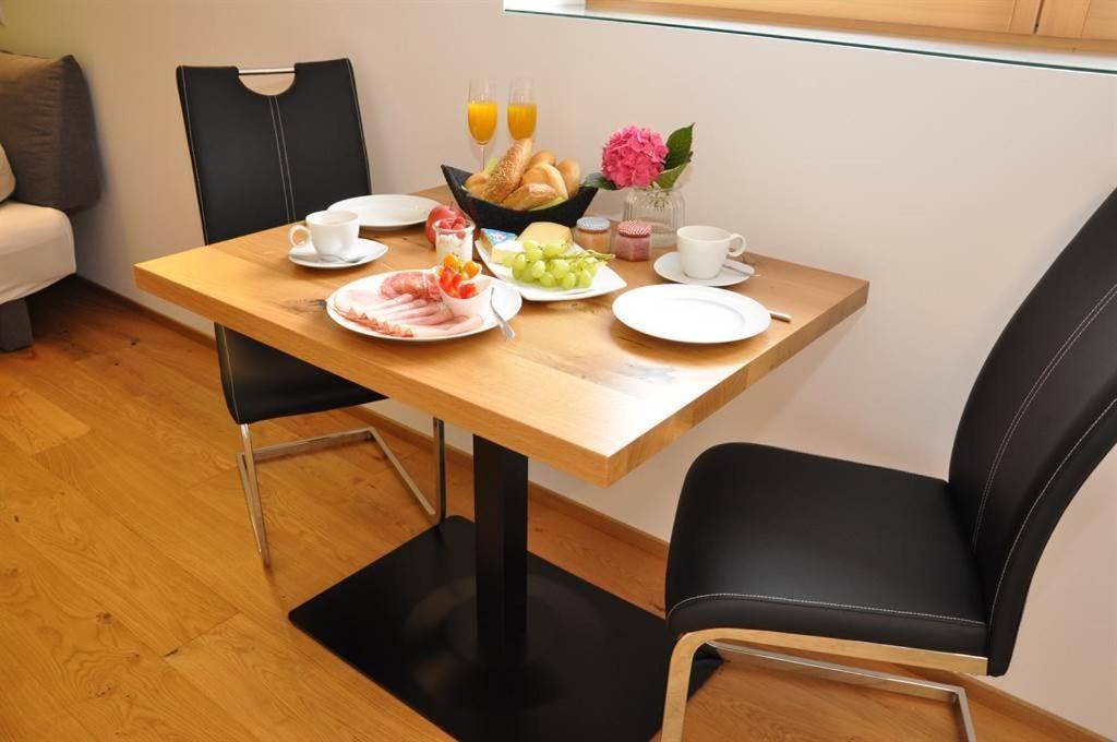 Bed and Breakfast Ammann Marika Vandans Exterior foto